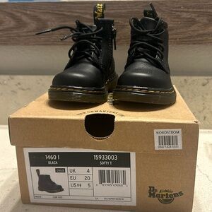 Baby Dr.Martens